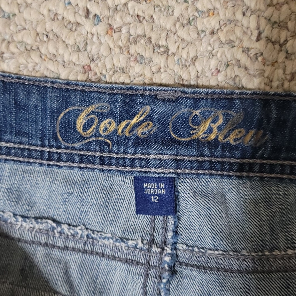 Code Bleu Capris - image 2